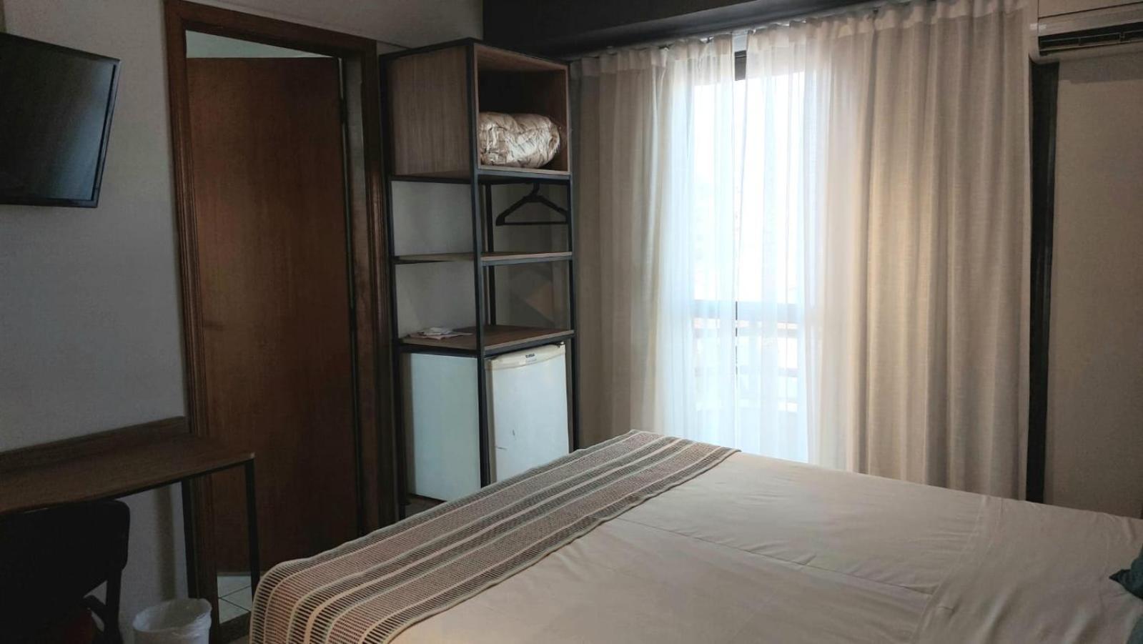 Hotel Ferraz Пузу Алегре Екстериор снимка