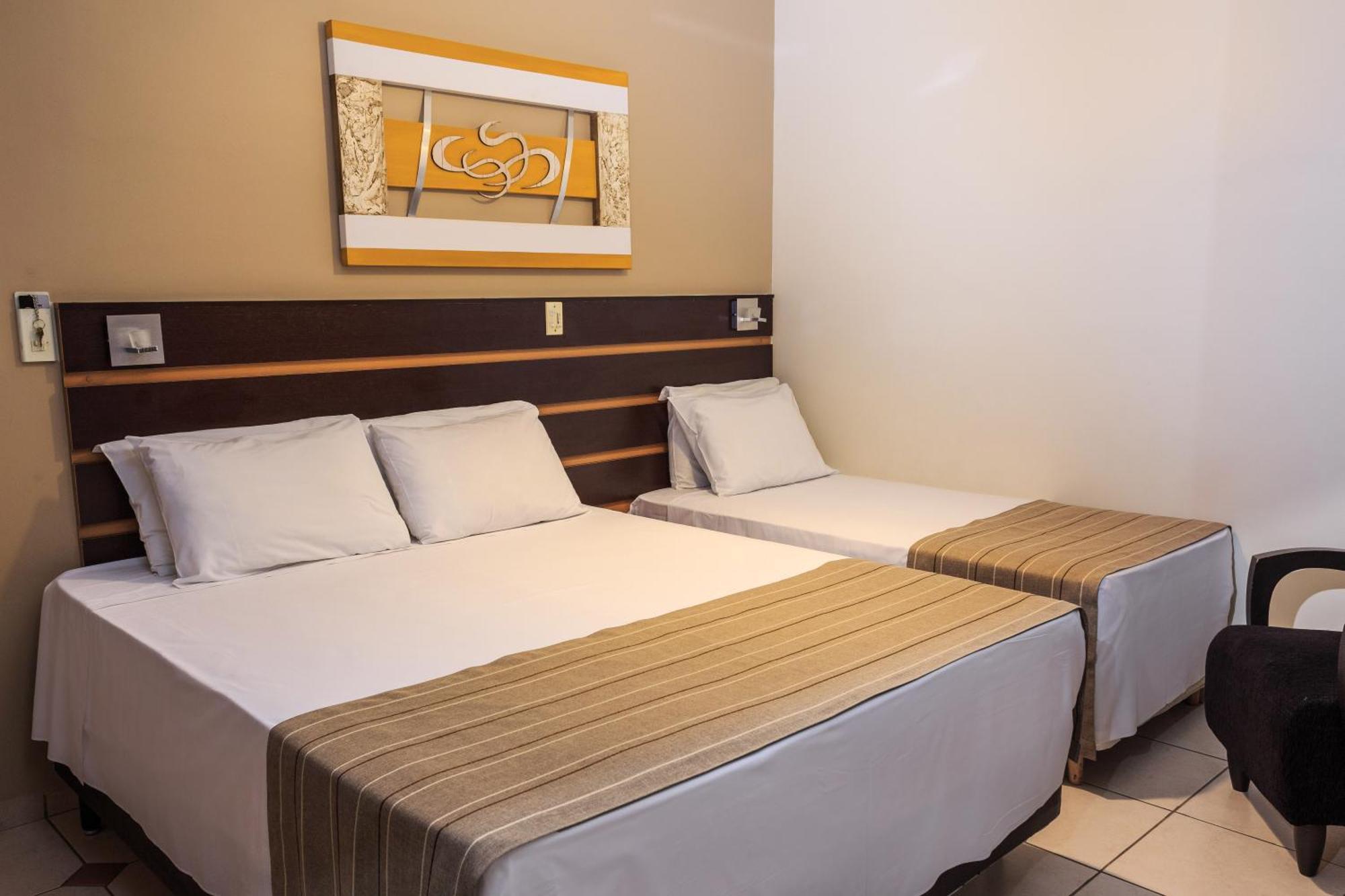 Hotel Ferraz Пузу Алегре Екстериор снимка