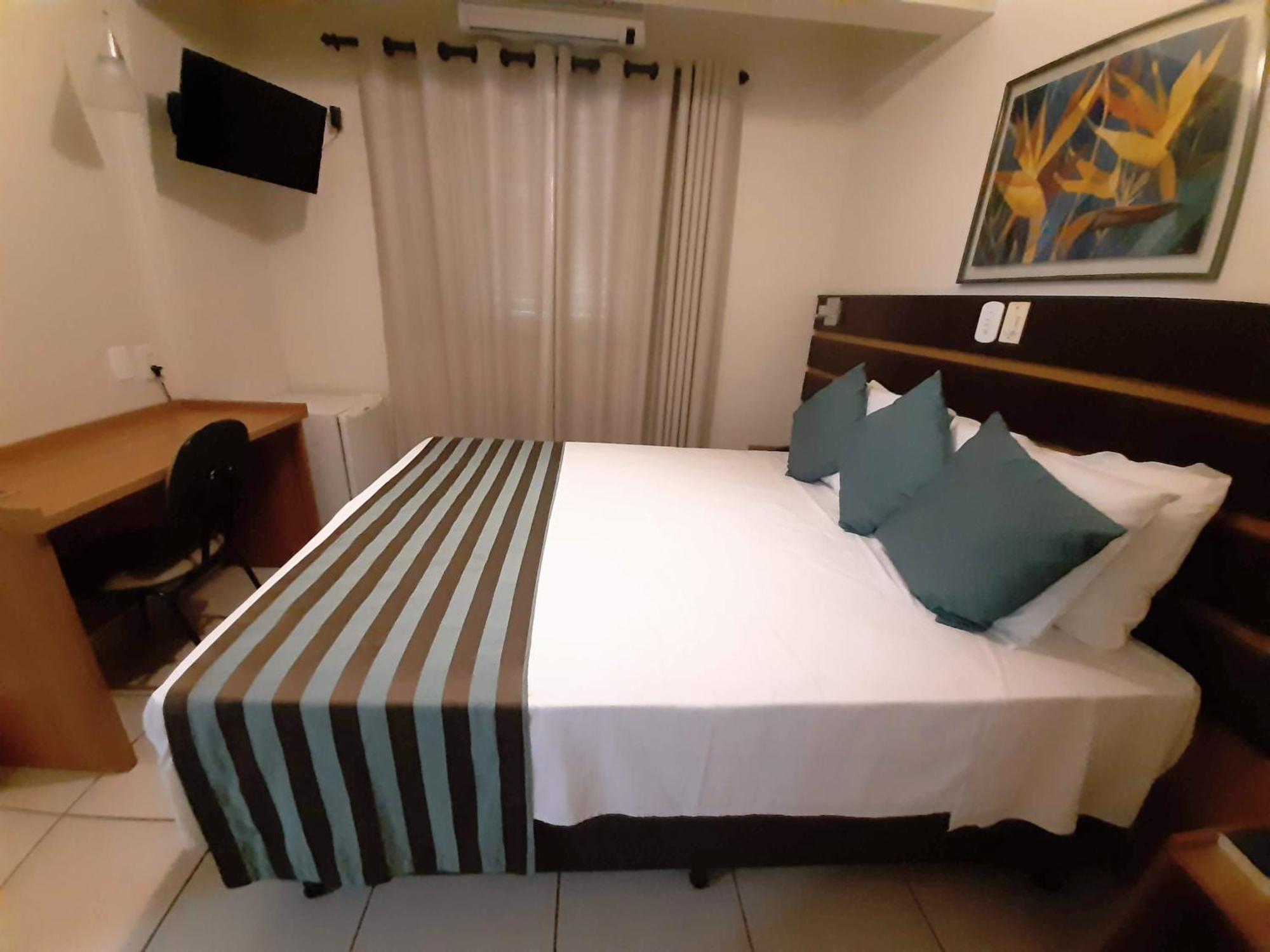Hotel Ferraz Пузу Алегре Стая снимка